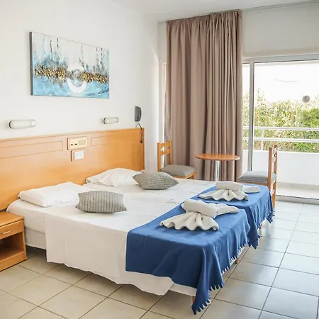 Cornelia Hotel